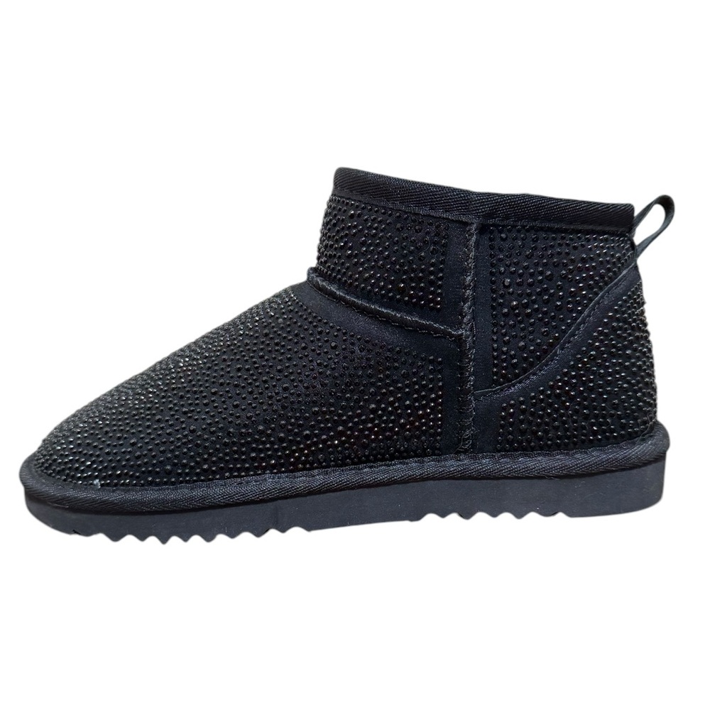 International Concepts INC black rhinestone stud short winter boots size 7